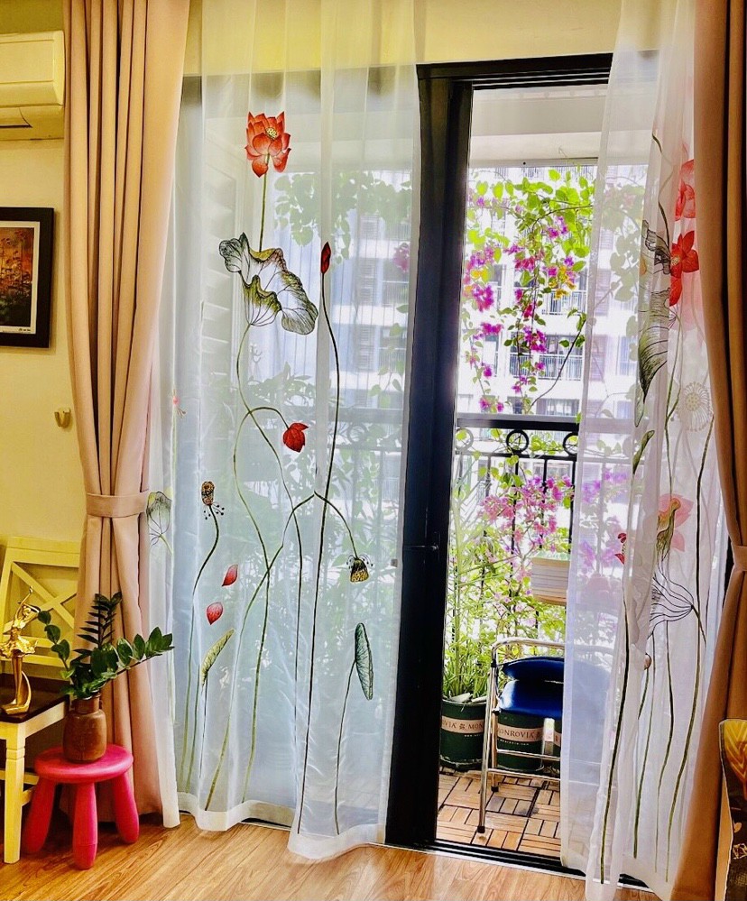Rèm thêu hoa sen đẹp giá rẻ tại Hoàn Kiếm - Hà Nội
