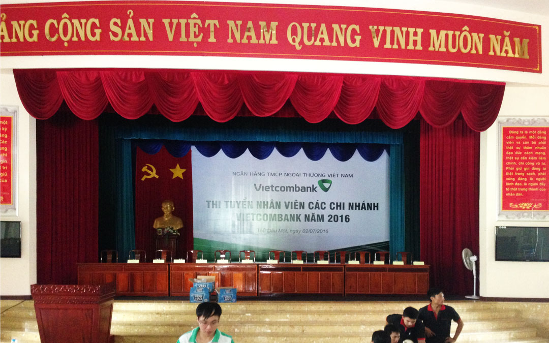 Phông Hội Trường Giá Rẻ Tại Hà Nội
